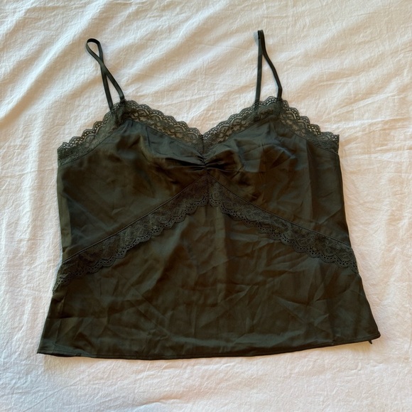Express Olive Lace Cami, Size M, NWT - Picture 1 of 9